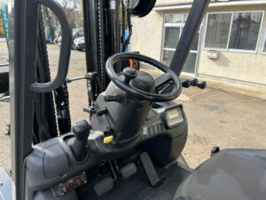 3t フォークリフト ディーゼル｜ユニキャリア  FHD30T5｜FSV4m 三段マスト・フルフリー・サイドシフト HF25043