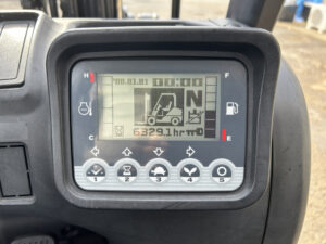 3t フォークリフト ディーゼル｜ユニキャリア  FHD30T5｜FSV4m 三段マスト・フルフリー・サイドシフト HF25043