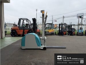 0.9t ウォーキーリフト｜トヨタ 3HFW9｜2020年式 充電器付 CF26022