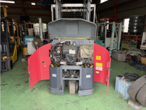 0.9t リーチフォークリフト｜ニチユ RBC9D-70B-400｜マスト4000mm 充電器内蔵 CF26019