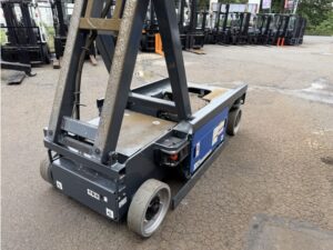 9.68m 高所作業車｜アイチ SV10E1WL｜充電器内蔵AC100V CF26048