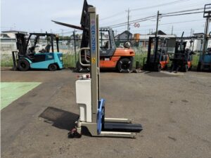 0.35t パワーリフター｜をくだ屋技研 PL-D350-15｜バッテリー昇降 充電器内蔵 CF26034