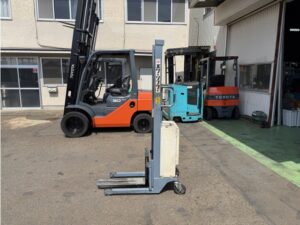 0.35t パワーリフター｜をくだ屋技研 PL-D350-15｜バッテリー昇降 充電器内蔵 CF26035