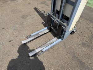 0.35t パワーリフター｜をくだ屋技研 PL-D350-15｜バッテリー昇降 充電器内蔵 CF26035
