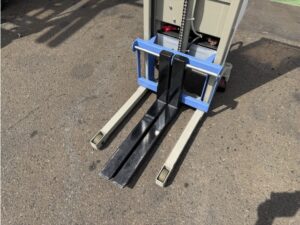 0.35t パワーリフター｜をくだ屋技研 PL-D350-15｜バッテリー昇降 充電器内蔵 CF26034