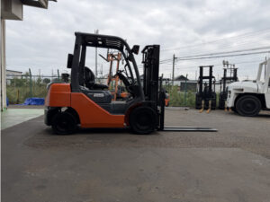 2.5t フォークリフト｜トヨタ 02-8FD25｜ディーゼル 小型特殊仕様 CF26051