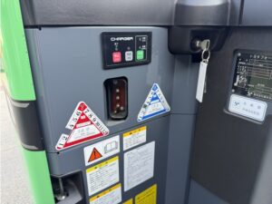 0.9t リーチフォークリフト｜トヨタ 8FBRK9｜低稼働149h 揚高3m CF26038