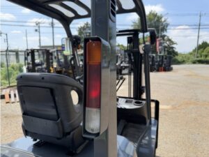 2.5t フォークリフト｜トヨタ 8FDL25｜ディーゼル サイドシフト 低稼働 CF26030