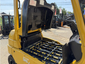3.5t フォークリフト｜トヨタ 8FBHJ35｜バッテリー 充電器内蔵 荷重計 CF26061