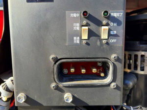 0.7t フォークリフト｜トヨタ FBT7（りとるランナー）｜充電器内蔵AC100V HF24045